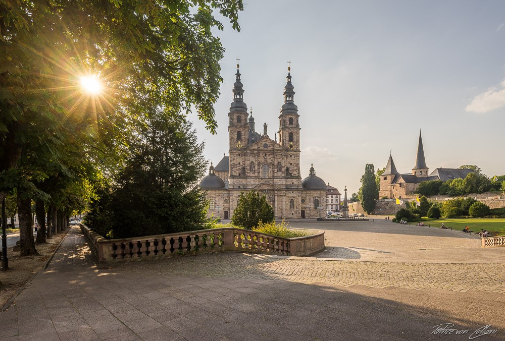 Konfiguration benutzen (Fulda, Dom, San Salvator, Domplatz, Städte, Deutschland, Architektur, Kirche, Barock, Gebäude, Panorama, Fotokunst,  Dämmerung, Wunschgröße, Wohnzimmer)