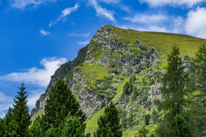 Konfiguration benutzen (Wälder, Wald, Tannen, Berge, Gipfel, Fotografie, Wunschgröße, Treppenhaus, Wohnzimmer, bunt)