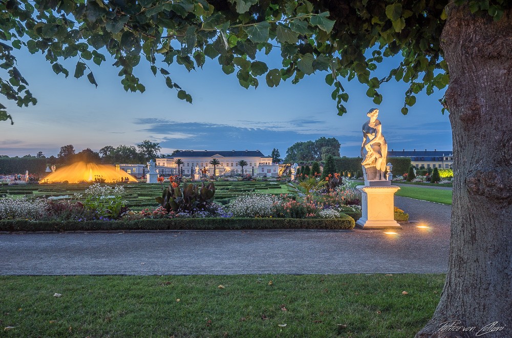 Konfiguration benutzen (Park, Garten, Barockgarten, Schlossgärten, Herrenhausen, Abendlicht, Hannover, Wunschgröße, Treppenhaus, Wohnzimmer, Fotografie)