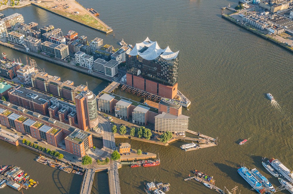 Konfiguration benutzen (Hamburg, Städte, Deutschland, Hafenstadt, Luftbild, Gebäude, Architektur, Fotografie, Wunschgröße, Treppenhaus, Büro)