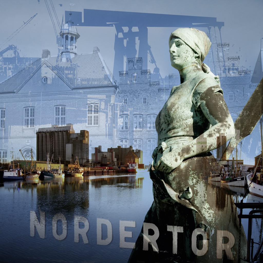 Oliver Rossdeutscher, Nordertor (Husum)  (Maritim, Hafen, Husum, Städte, Schleswig-Holstein, Asmussen-Woldsen-Denkmal, Tine-Brunnen, Seefahrt, Fotokunst, Treppenhaus, Wohnzimmer, XX-Um die Welt)