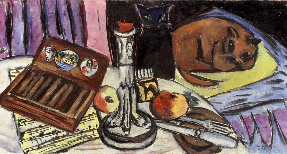 Max Beckmann, Stilleben mit silbernem Leuchter (Stilleben mit Katzen) (Stillleben, Expressionismus, Klassische Moderne, Malerei, Wohnzimmer, Esszimmer, Treppenhaus, Wunschgröße, bunt)