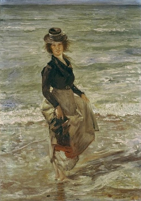 Lovis Corinth, Paddel-Petermannchen (Damenhut,Deutsche Kunst,Frau,Fussbad,Kopfbedeckung,Künstlerin,Kunst,Malerin,Freizeit,Seebad,Strand,Meer,Impressionismus,Hut,Ehefrau Von Berühmten,Portrait,Reise,Künstlerfrau,Jahrhundertwende,Grafikerin,Ganzfigurig,Person,Signatur,Wassertreten,Rock Raffen)