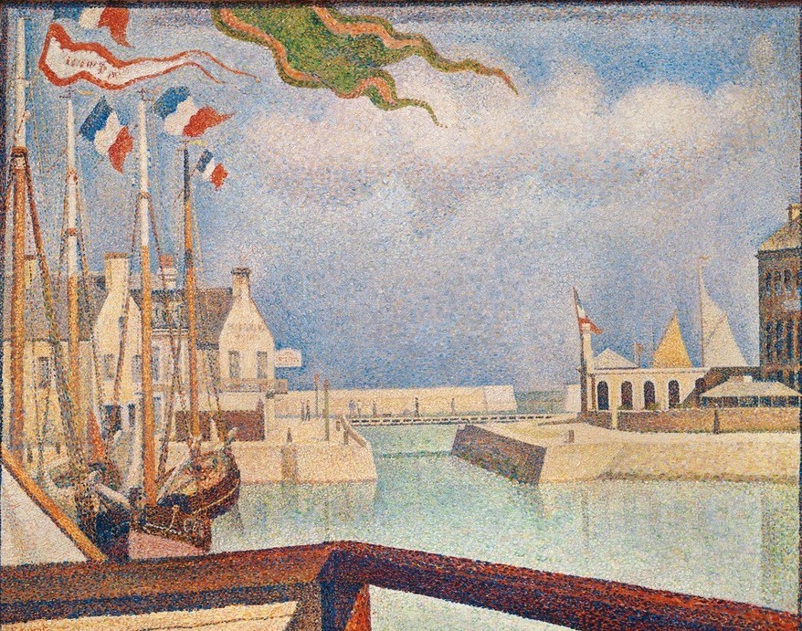 Georges Seurat, Porteen-Bessin, un dimanche (Hafen,Landschaft,Mole,Schiff,Segelboot,Pointillismus,Französische Kunst,Standarte,Fahne,Banner,Schifffahrt)