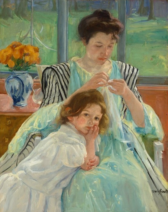 Mary Cassatt, Junge Mutter beim Nähen (Fenster,Hausarbeit,Kind,Mutter Und Kind,Mutter,Nähen,Blumenstrauss,Blick (Allgemein))