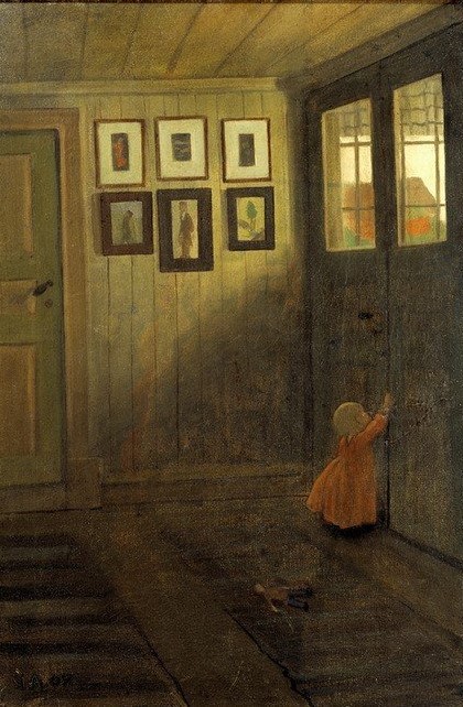 Ivar Axel Henrik Arosenius, Das Mädchen an der Tür. Interieur des Hauses des Künstlers, Älvängen (Haus,Kind,Kunst,Mädchen,Puppe (Gegenstand),Tür,Wohnhaus (Allgemein),Bild Im Bild,Kleinkind,Interieur,Schwedische Kunst,Haustür,Holzhaus,Diele,Jahrhundertwende,Skandinavische Kunst,Sich Strecken)