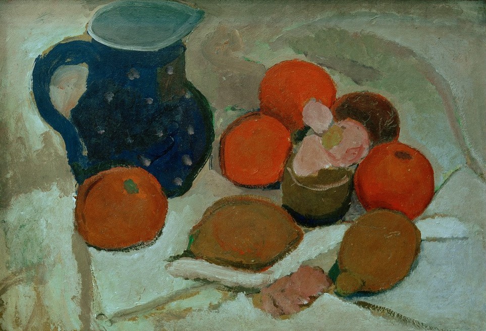 Paula Modersohn-Becker, Stillleben mit blauem weißgetüpfeltem Krug (II) (Apfel,Deutsche Kunst,Kunst,Obst,Frauenkunst,Stillleben,Blau,Blume,Blüte,Worpsweder Künstlerkolonie,Jahrhundertwende,Gemustert,Krug)
