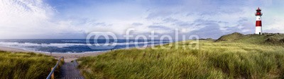 Blickfang, Sylt am Strand Panorama (blau, deutsch, reiseziel, insel, meer, sand, urlaub, touristisch, nordsee, sylt, wasser, panorama, welle, stranden, leuchtturm, entspannung, see, gras, landschaf)