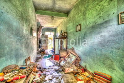 portishead5, Marodes Altes Einfamilienhaus (leerstehend, haus, einfamilienhaus, verfallen, zerfallen, bejahrt, dreck, ruine, messie, fenster, mess, puff, vergessen, interieu)