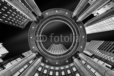 mandritoiu, Fine Art, black and white, abstract, upward perspective of New York skyscrapers (new york city, manhattan, skyscraper, abstrakt, amerika, american, architektur, kunst, kunstvoll, schwarz, gebäude, business, zentrale, stadt, stadtlandschaft, wolken, kolonne, konstruktion, altersgenosse, konvergenz, dunkel, finanz-, hoch, hochhau)