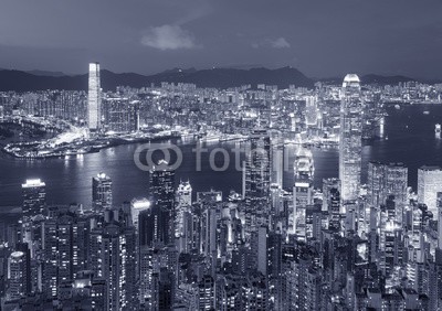 leeyiutung, Victoria harbor of Hong Kong City (downtown, skyscraper, luftaufnahme, reiseziel, reisen, urbano, orientierungspunkt, panoramisch, hoheitsvoll, nacht, hong kong, szenerie, ehrfurcht, skyline, puerto, abenddämmerung, asien, gebäude, financial district, metropole, sightseeing, hoc)