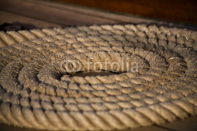 Christophe Baudot, Old sailing boat (segelboot, suprastruktur, boot, freude, wind, schiff, schleier, meer, ozean, sailing, navigation, transport, alt, wassersport, wasser, schnur, seil, regatta, entspannung, urlaub, natur, küste, puerto, strom, moor, ruder, nautisch, gesperrt, hold, pulle)