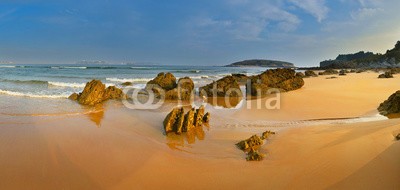 denis_333, Beach at Santander, Cantabria, Spain (strand, ozean, küste, sand, fels, anblick, santander, spanien, kantabrisches gebirg)