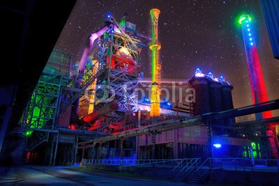 Tobias, Landschaftspark Duisburg (duisburg, hochofen, industrie, stahlwerk, beleuchtet, fraktal, blau, stern, farbe, erholung, denkmal, rost, stahl, stadt, kultur, nacht, bunt, ruhrgebiet, nachtaufnahme, licht, technologie, festival, logik, effek)