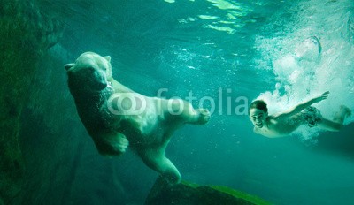 fotofrank, Meeting with the Polar bear (eisbär, kind, natur, wasser, tauchen, tier, tierpark, unterwasser, tierpark, schwimmen, unterwasser, komik, surreal, fantas)