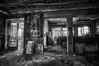 portishead5, Urbex in der verlassenen Klinik (leerstehend, bejahrt, verfallen, verschmutzt, ruine, tapete, schimmel, unordnung, classic, verwesen, hausrat, bett, kaputt, unbewohnt, haus, zimmer, ornament, vergessen, zu verkaufen, spröde, stuhl, couch, gardine, treppe, frailty, klini)