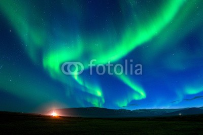 tawatchai1990, Northern lights (Aurora borealis) at night. (polarlicht, nord, licht, borealis, island, himmel, nacht, licht, grün, landschaft, natur, norden, blau, polar, winter, schöner, schönheit, raum, stern, solar, astronomie, reisen, rot, bunt, atmosphäre, kalt, eis, magnetisch, phänomen, lagun)