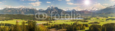 Wolfilser, Frühling im Allgäu bei Füssen (bavaria, landschaft, panorama, alpen, berg, berg, frühling, wiese, niemand, natur, wiese, landwirtschaft, landen, see, wasser, umwelt, deutsch, jahreszeit, time out, sonne, sonnenstrahl, sonnenstrahl, weitwinkel, stelle, himmel, blue sk)