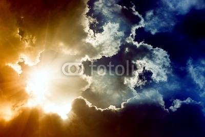 Ig0rZh, Scenic sky (wolken, ray, religion, himmel, sonne, sonnenuntergänge, abstrakt, atmosphäre, backgrounds, balken, blau, hell, wolkenlandschaft, dunkel, dramatisch, phantastisch, gott, eindrucksvoll, licht, landschaftlich, leuchten, glänzend, sonnenstrahl, sunligh)