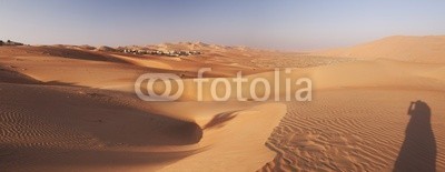 forcdan, Abu Dhabi's desert dunes (oden, sanddünen, abu, arabien, arabisch, dürre, barren, emirate, verfärbt, verfärbt, trocken, dubai, ost, leer, sand, einsamkeit, mitte, natur, omaner, halbinsel, viertel, entfernt, einreiben, saudi, szene, landschaftlich, einsamkeit, beruhigt, reise)