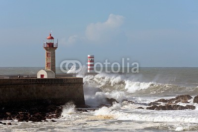 Zacarias da Mata, stormy mornings (welle, stürmisch, sturm, leuchtturm, atlantic, leuchtfeuer, groß, blau, klima, wolken, bewölkt, farbe, wirbelsturm, gefahr, tage, katastrophe, duero, dramatisch, energie, fließen, freiheit, gott, hafen, schwer, hoffnung, orkan, landschaft, licht, natu)
