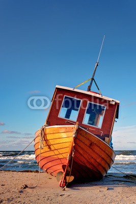 Frank Waßerführer, Ostseekutter (fischerboot, cutter, trawler, schiff, boot, ostsee, stranden, küste, meer, ufer, insel, usedom, mecklenburg-vorpommern, wasser, welle, sand, blue sky, fischfang, brandung, landschaf)