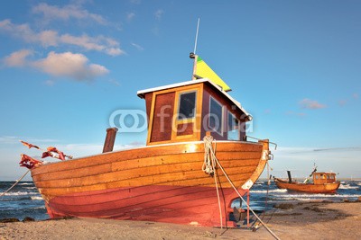 Frank Waßerführer, Ostseekutter (fischerboot, cutter, trawler, schiff, boot, ostsee, stranden, küste, meer, ufer, insel, usedom, mecklenburg-vorpommern, wasser, welle, sand, blue sky, fischfang, brandung, landschaf)