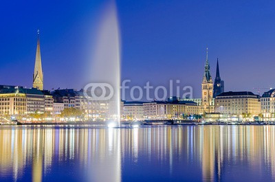 Mapics, Hamburger Binnenalster, Deutschland (hamburg, skyline, nacht, rathaus, springbrunnen, springbrunnen, deutsch, nachts, mond, spiegelung, sehenswürdigkeit, abend, orientierungspunkt, wasser, bla)