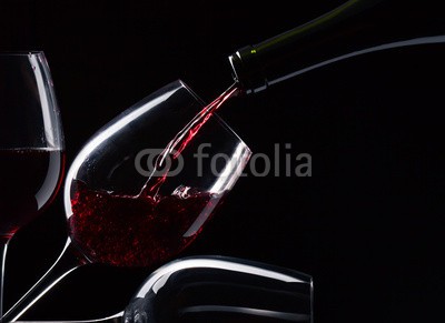 Igor Normann, red wine (abstrakt, wein, rotwein, alkohol, backgrounds, schaum, bar, schwarz, getränke, bordeaux, blase, cabernet, close-up, entwerfen, trinken, entladen, flasche, grün, glas, foodie, flüssigkeit, merlot, bewegung, mustern, gießen, rot, restaurant, platsc)