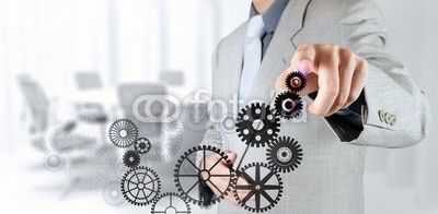 everythingpossible, businessman hand draws gear to success (ingenieurwesen, engineer, business, gespann, konzept, hintergrund, tool, erfolg, zusammenarbeit, visionen, zahnrad, gruppe, zahn, support, antrieb, steuern, bewegung, stahl, maschinerie, innovation, kräfte, planes, impuls, mechanisch, kooperation, leut)