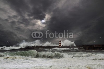 Zacarias da Mata, Storm (sturm, tsunamis, meer, ozean, welle, dunkel, strom, fels, wetter, tage, sonne, leuchtfeuer, blau, wasser, groß, draußen, kalamität, küste, schwer, weiß, wolken, reisen, stürmisch, leuchtturm, kräfte, pfeiler, fließen, dramatisch, orkan, horizon)