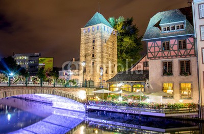 Alexi TAUZIN, Les Ponts Couverts à Strasbourg, Alsace (strassburg, elsass, brücke, befestigung, turm, vauban, talsperre, frankreich, schäferhund, département bas-rhin, stadt, haus, wasser, bank, europa, typisch, architektur, wohlstand, kanal, picturesque, seitenlicht, besinnung, kai, landschaft, sightseein)