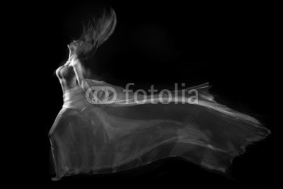 Katrina Brown, Movement With Sheer Fabrics and Long Exposure (gestalten, tänzer, glamour, ballett, fliegender, licht, stoff, garniert, mädchen, wind, sexy, modellieren, blick, stil, studio, portrait, lang, haare, kleidung, bewegung, mode, abspecken, hand, verführen, zart, organza, montieren, zärtlichkeit, tanze)