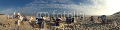 Blickfang, Norderney Panorama am Strand (blau, deutsch, reiseziel, insel, meer, sand, urlaub, touristisch, nordsee, sylt, wasser, panorama, welle, stranden, strandkorb, himmel, attraktion, norderney, europ)