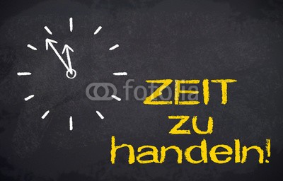 stockWERK, Kreidetafel mit Uhr und Zeit zu handeln (wechseln, neu, neustart, joggen, straßen, wechseln, teller, schultafel, entscheidung, entscheiden, wechseln, neustart, wechseln, abtrennung, krise, zukunft, ausgang, erfolg, lebensweg, zielen, gewinner, geistesprodukt, start, starten, animation, connectio)