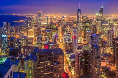 f11photo, Chicago skyline (chicago, nacht, panorama, hotel, wolken, skyscraper, downtown, turm, reiseziel, amerika, uns, michigansee, reisen, urbano, orientierungspunkt, attraktion, panoramisch, altersgenosse, skyline, abend, see, abenddämmerung, gebäude, architektur, farbe, stad)