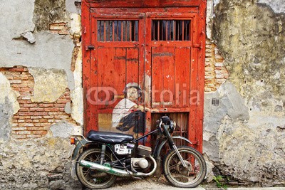 Marina Ignatova, Graffiti Boy on a Bike . (abstrakt, kunst, asien, scheune, motorrad, junge, backstein, charakter, komisch, altersgenosse, kreativität, entwerfen, verschmutzt, tür, zeichnung, effekt, eingang, exhibition, fassade, fresko, georgetown, getto, graffiti, grunge, montage, malaysi)