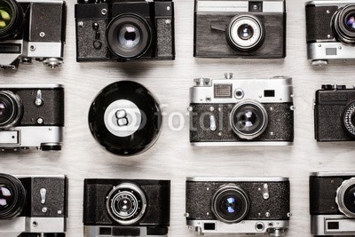 mrcats, camera (kamera, alt, jahrgang, isoliert, retro, weiß, linse, ausstattung, antikes, backgrounds, foto, film, classic, foto, metall, optisch, schwarz, photographisch, technologie, objekt, kamera, revival, stil, fotografie, studio, analog, glas, bild, instrument)