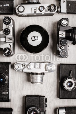 mrcats, old camera (kamera, alt, jahrgang, isoliert, retro, weiß, linse, ausstattung, antikes, backgrounds, foto, film, classic, foto, metall, optisch, schwarz, photographisch, technologie, objekt, kamera, revival, sti)