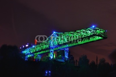 Jörg Rautenberg, Beuleuchtung im Lapadu (duisburg, ruhrgebiet, industrie, stahlwerk, bergbau, nachtaufnahme, nacht, bunt, beleuchtet, gewerbegebie)