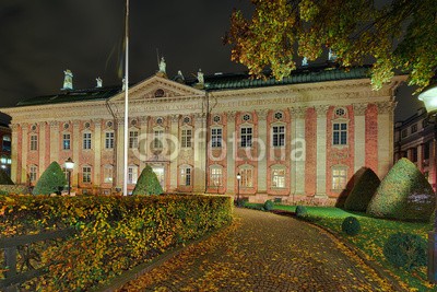 Blickfang, Riddarhuset Stockholm beleuchtet (hauptstadt, schweden, panorama, europa, historisch, architektur, touristisch, beleuchtet, nacht, spiegelung, wasser, stockholm, nordeuropa, haus, ade)