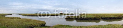 Blickfang, Leuchtturm Westerhever  Panorama (nordsee, leuchtturm, himmel, wolken, schaf, schaf, grasen, wiese, urlaub, erholung, wassergraben, panorama, deutsch, touristisch, stranden, sand, strandkorb, strandkorb, blau, weite, wasse)