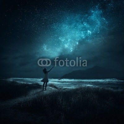 kevron2001, Night praise (raum, nacht, fernrohr, stern, universum, galaxies, nebel, verspätung, abend, frau, mädchen, lob, gebet, christlich, gottesdienst, blau, kalt, ozean, strand, surreal, natur, religio)