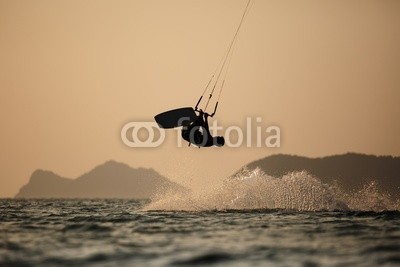 catwalkphotos, Kitesurfing (kitesurfen, wakeboard, aktion, aktiv, luft, asien, bali, blau, board, verschalung, küste, extrem, freiheit, freistilschwimmen, spaß, urlaub, horizont, idyllisch, indonesien, japan, drachen, lagune, malaysia, mann, ozean, friedlich, leute, regio)