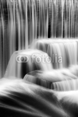 mandritoiu, Detail of the Seeley's Pond waterfall, New Jersey (kunst, kunstvoll, schwarz, talsperre, details, dynamisch, absteigend, fallen, überschwemmungen, flooding, fließen, strömend, schaum, see, bewegung, bewegungsunschärfe, new jersey, park, teich, pool, reservation, rivers, szenerie, landschaftlich, glat)