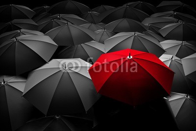 Photocreo Bednarek, Red umbrella stand out from the crowd. Different, leader. (regenschirm, anführer, different, erkennen, sicherheit, schutz, rot, kreativ, viele, business, wetter, konzept, regen, jahreszeit, beschützen, zubehör, öffnen, backgrounds, safety, dunkel, objekt, farbe, andere, ideen, führung, mainstream, grupp)