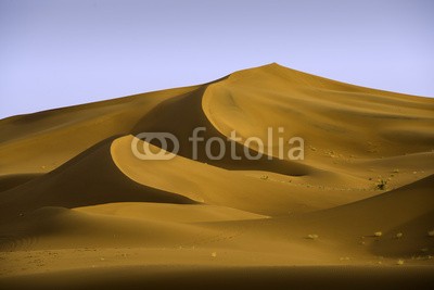 inigocia, Sunset over the dunes (sanddünen, sand, sahara, oden, sanddünen, landschaft, backgrounds, natur, afrika, trocken, extrem, textur, mustern, sonnenuntergänge, orange, draußen, landschaftlich, afrikanisch, reisen, froh, tourismus, horizontale, welle, hot, hitze, hüge)