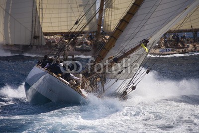 Christophe Baudot, Sailing boat (segel, boot, gespann, crew, segelboot, alt, welle, cannes, matrosen, regatta, wind, küste, wasser, segelboot, schleier, schiff, meer, transport, wassersport, navigation, suprastruktur, ozean, entspannung, holz, urlaub, erholung, nautisch, yacht, nava)