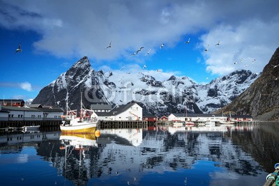 Iakov Kalinin, spring sunset - Reine, Lofoten islands, Norway (frühling, winter, herbst, fallen, norge, szenerie, lofoten, fjord, haus, arktis, hütte, picturesque, draußen, skandinavien, fischfang, norwegische, berg, hafen, norden, nordic, landschaft, landschaftlich, dorf, insel, bungalow, rot, meer, town, schne)