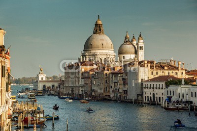 Iakov Kalinin, Basilica Santa Maria della Salute in sunset time, Venice, Italy (venedig, reisen, italien, wasser, venezianisch, venedig, kanal, italienisch, romantisch, basilika, gebäude, architektur, anblick, europa, stadtlandschaft, himmel, stadt, urlaub, brücke, flügel, boot, touristen, blau, tourismus, salute, meer, europäisc)